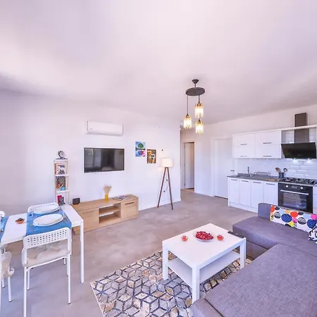 Appartement Goekyuezue