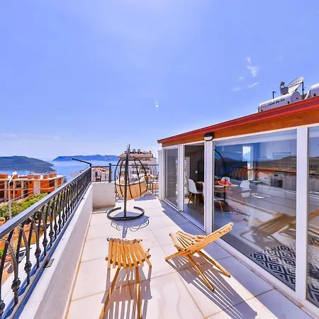 Goekyuezue * Kaş