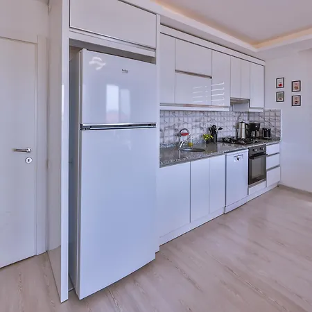 Goekyuezue Appartement